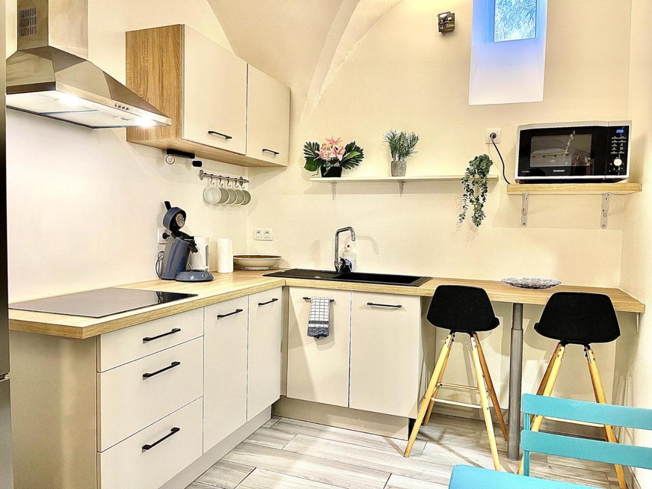 *Le Lotus*Fiber Wifi*Hyper Center* Apartment Salon-de-Provence Exterior photo